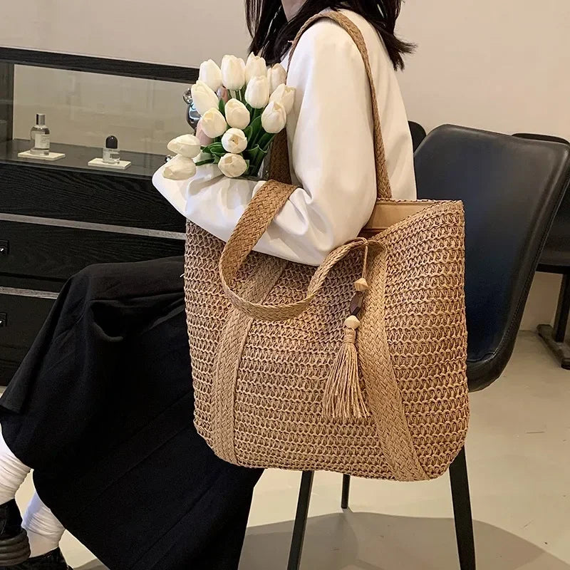 Elegant Straw Woven Tote Bag for Women – Retro Beach & Commuter Shoulder Handbag