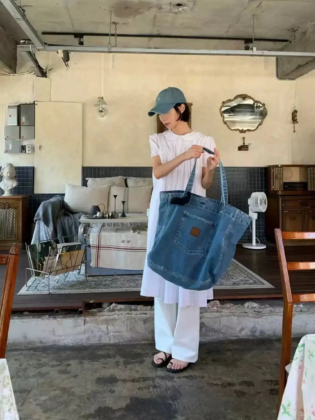 Retro Fashion Tote Bag for Women – Large Capacity Shoulder & Shopping Bag