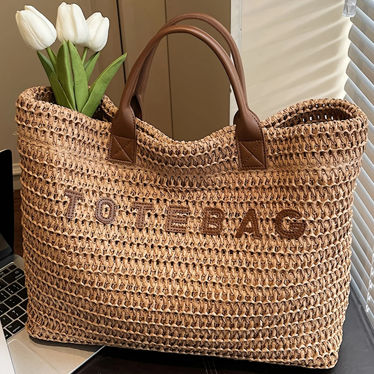 Large Capacity Contrast Color Woven Tote Bag – Minimalist Vacation Style for Commute, Travel & Gift
