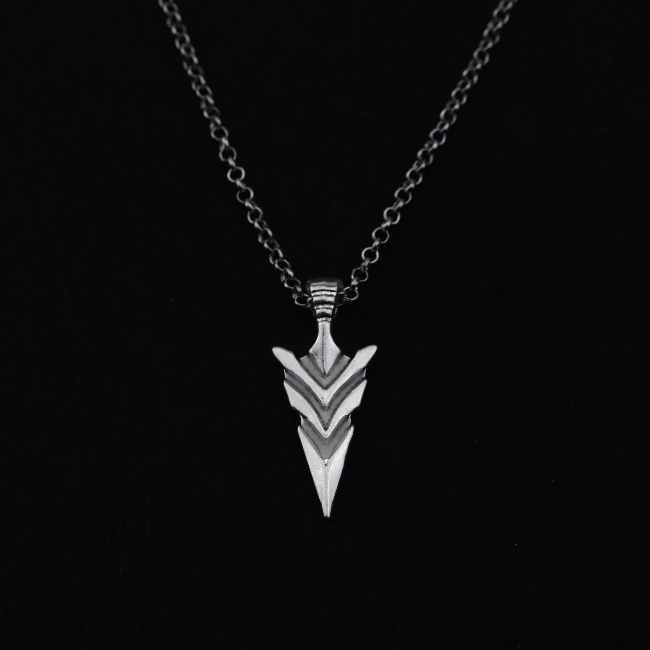 FBA Luminous Glowing Arrow Pendant Necklace | Hip Hop Knight Spear Jewelry
