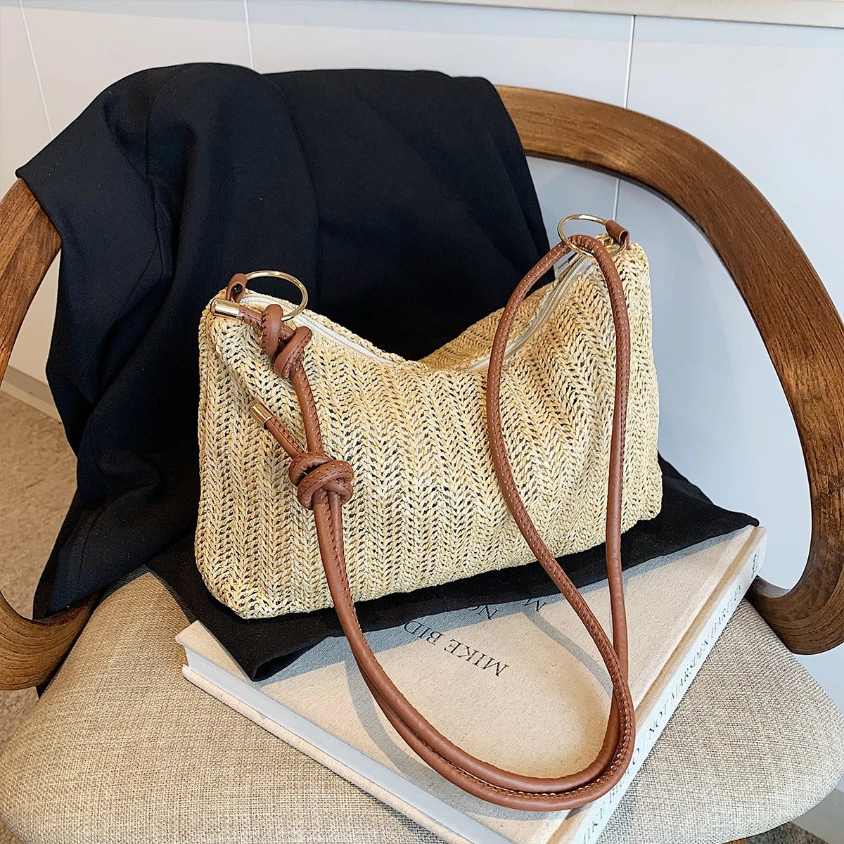 Women's Striped Woven Straw Tote Bag with Detachable Coin Purse – Zip Closure Beach Vacation Bag