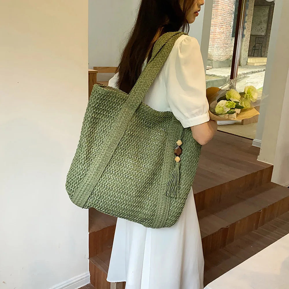 Woven Straw Tote Bag with Tassel for Women – Large Capacity Fashion Shoulder Shopper Bag