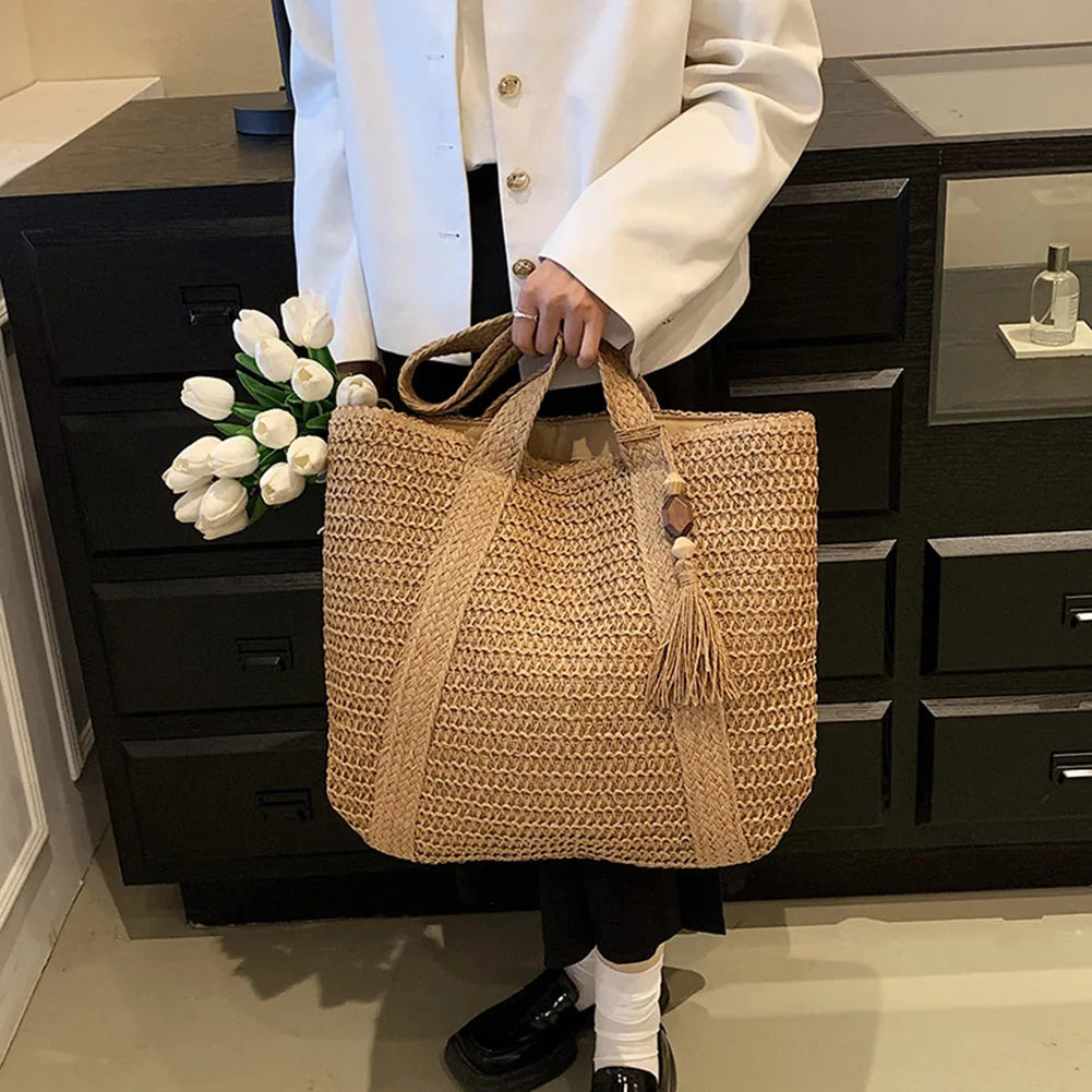 Woven Straw Tote Bag with Tassel for Women – Large Capacity Fashion Shoulder Shopper Bag