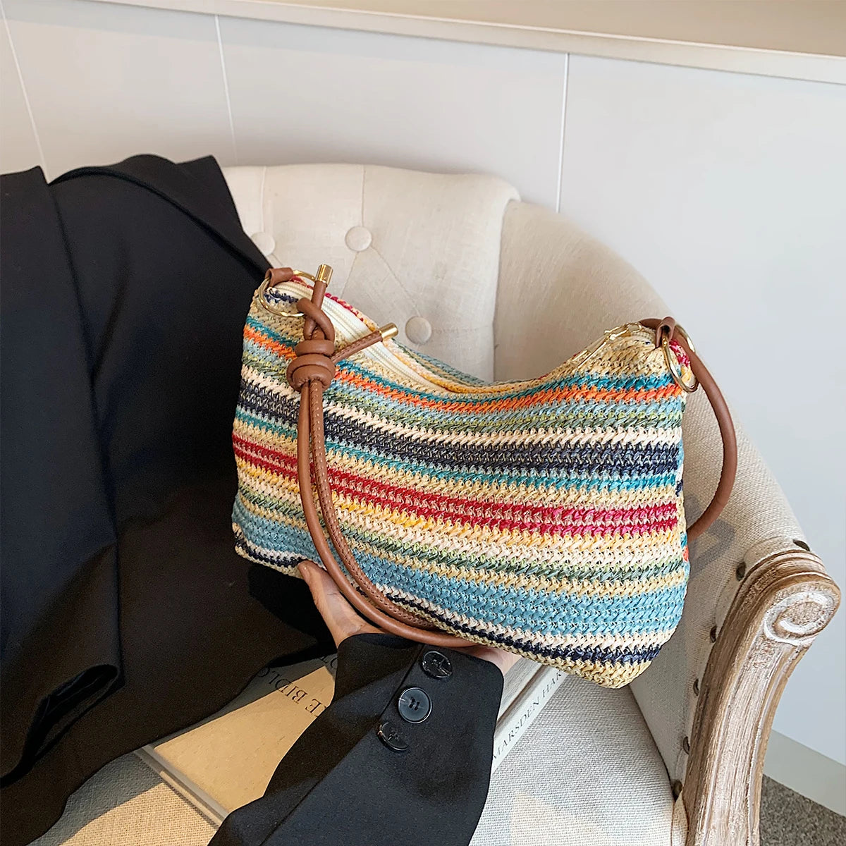 Women's Striped Woven Straw Tote Bag with Detachable Coin Purse – Zip Closure Beach Vacation Bag