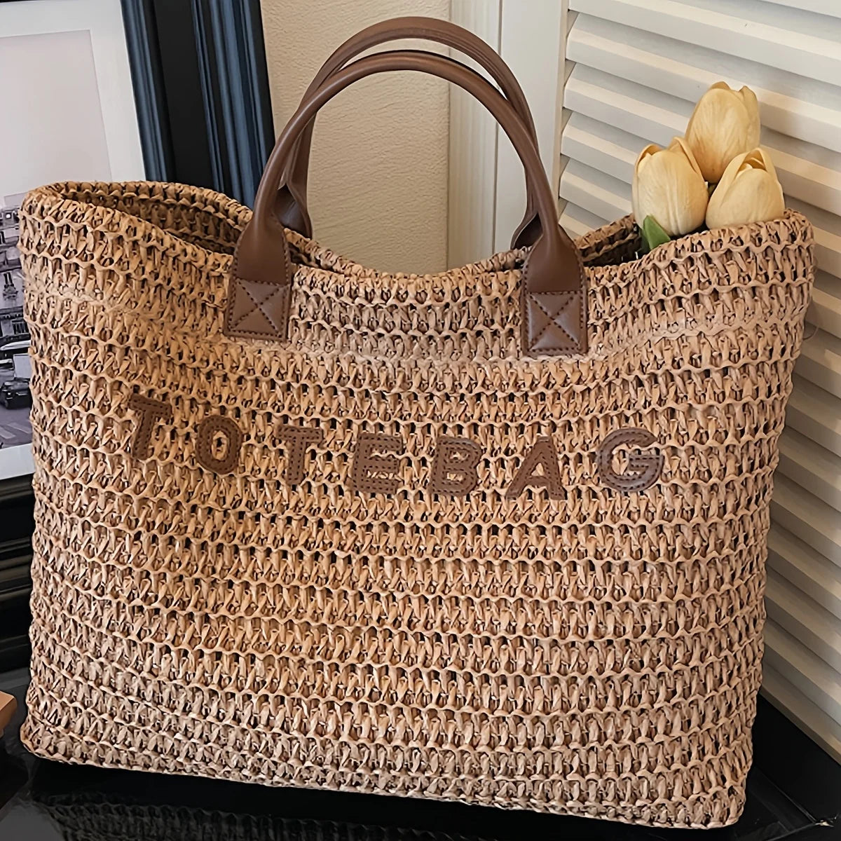 Large Capacity Contrast Color Woven Tote Bag – Minimalist Vacation Style for Commute, Travel & Gift