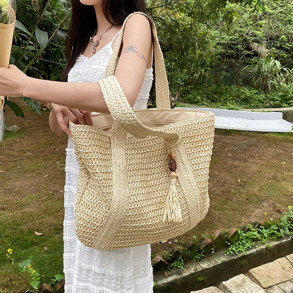 Woven Straw Tote Bag with Tassel for Women – Large Capacity Fashion Shoulder Shopper Bag