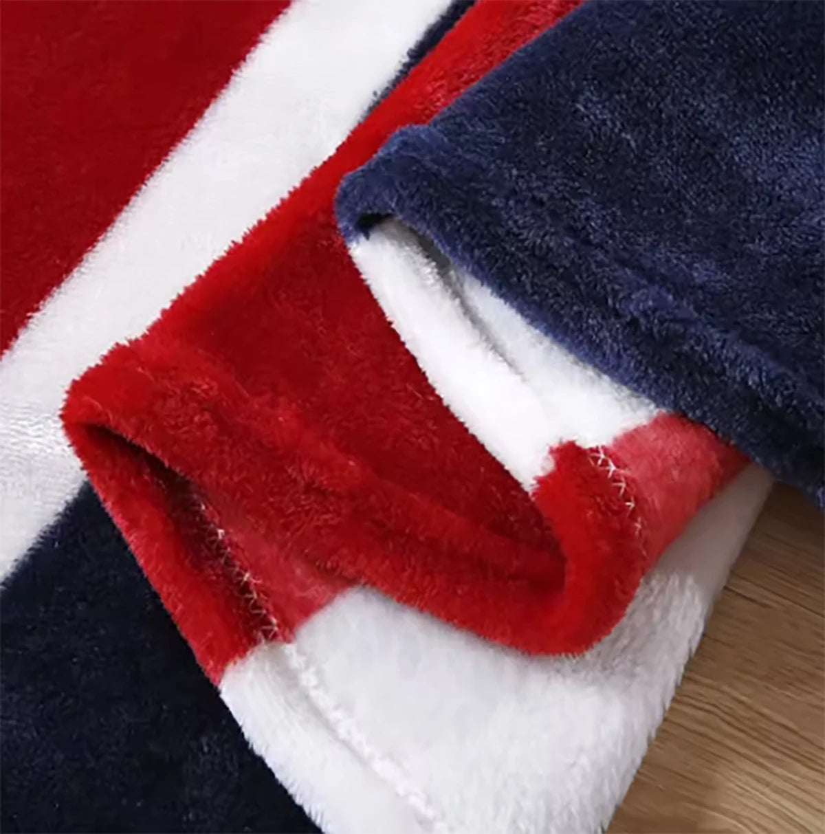 British Style Printed Throw Blanket – 3 Colors | FBA Vibes