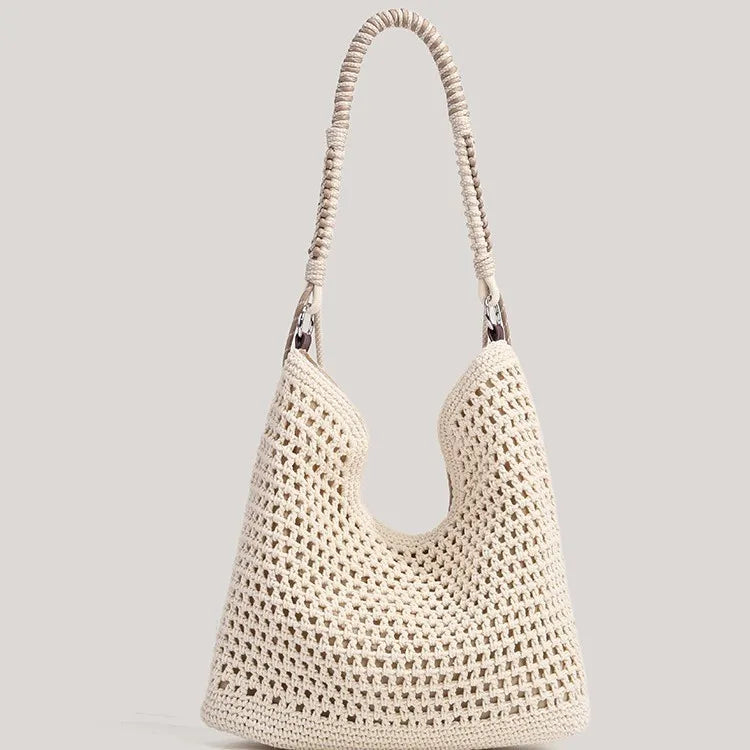 Woven Hobo Shoulder Bag with Tassel for Women – Large Capacity Beach Tote & Travel Straw Bag